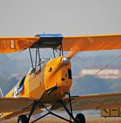 Unglaublich, aber wahr: Der Propeller am Flugzeug dient nur zur Kühlung des Piloten!